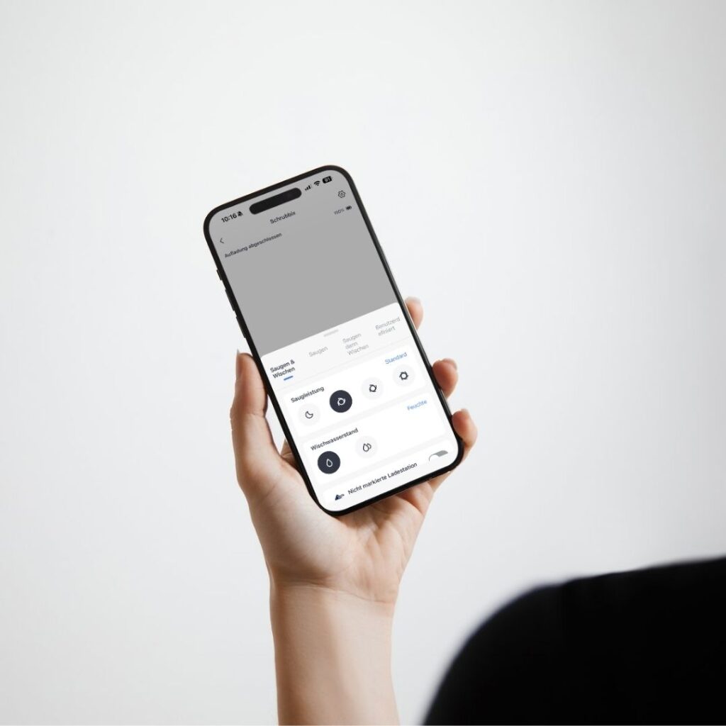 SwitchBot App mit Steuerung des Saug- und Wischroboters